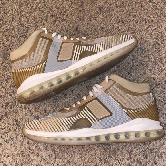 Nike Lebron X - Picture 2 of 3